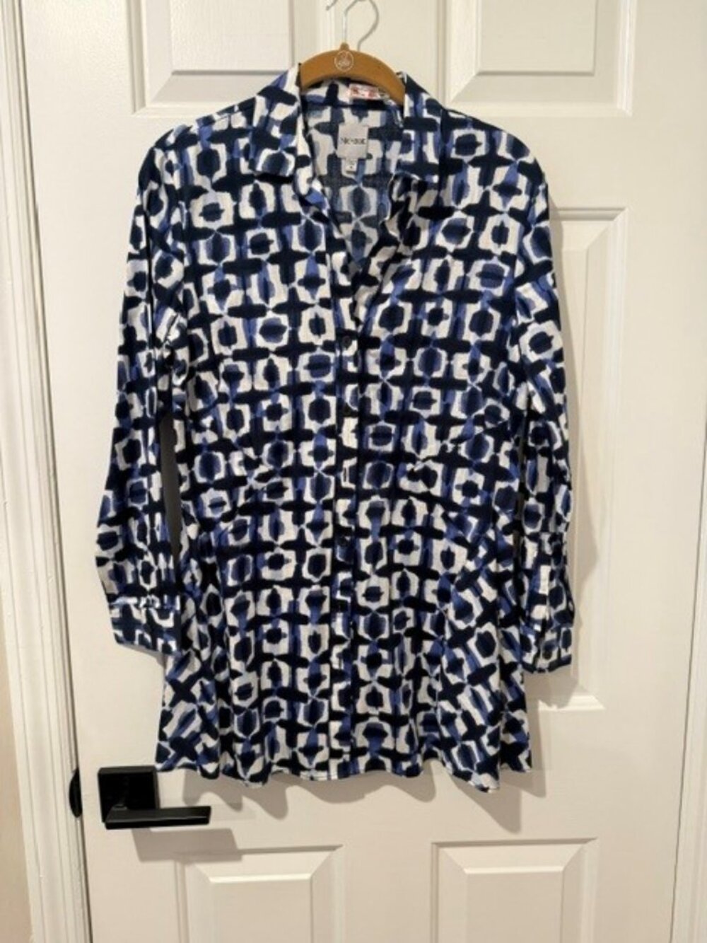 Nic & Zoe Pepum tunic - Bold pattern Size small